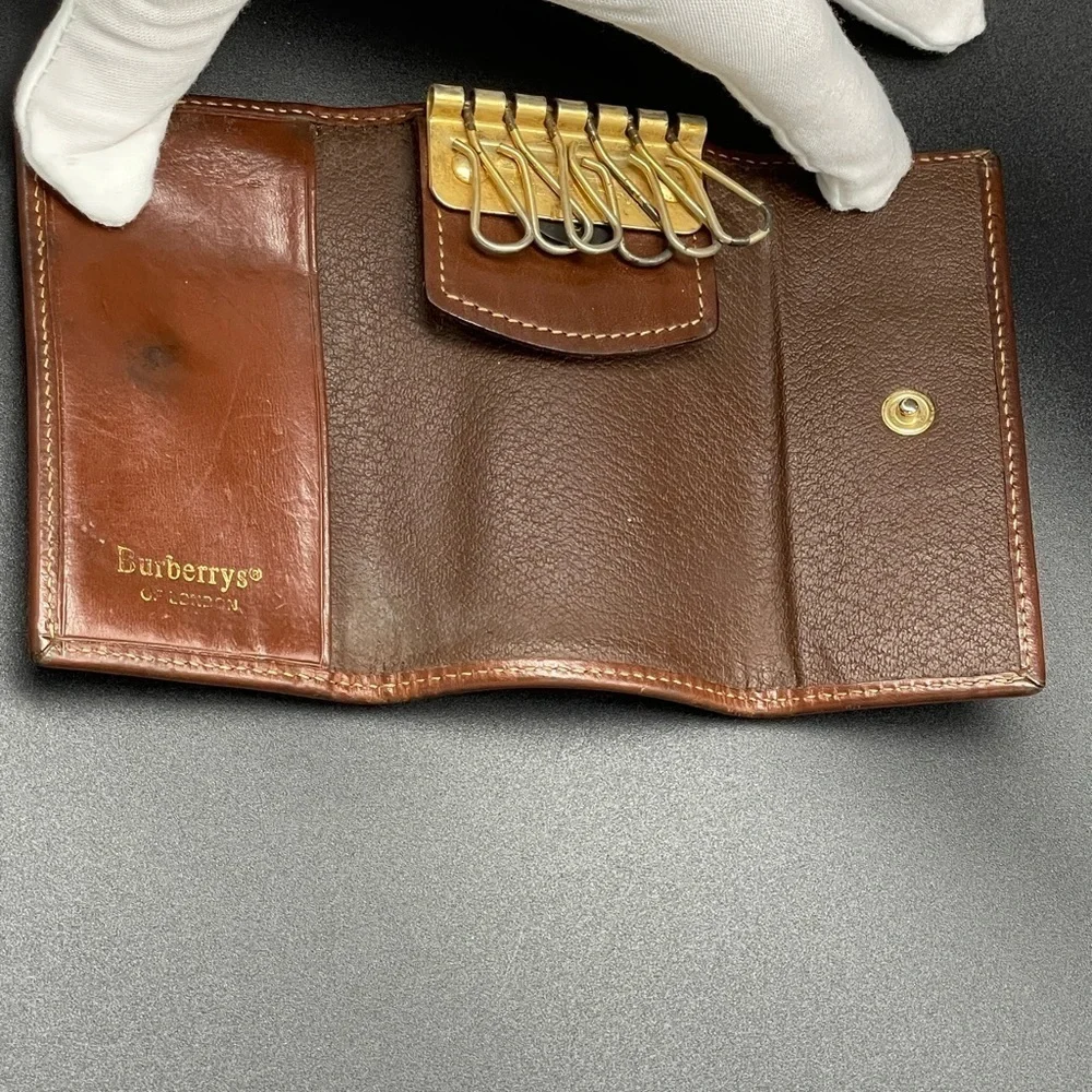 Rare Burberry Vintage Green Novacheck with Horse Pattern Key Holder